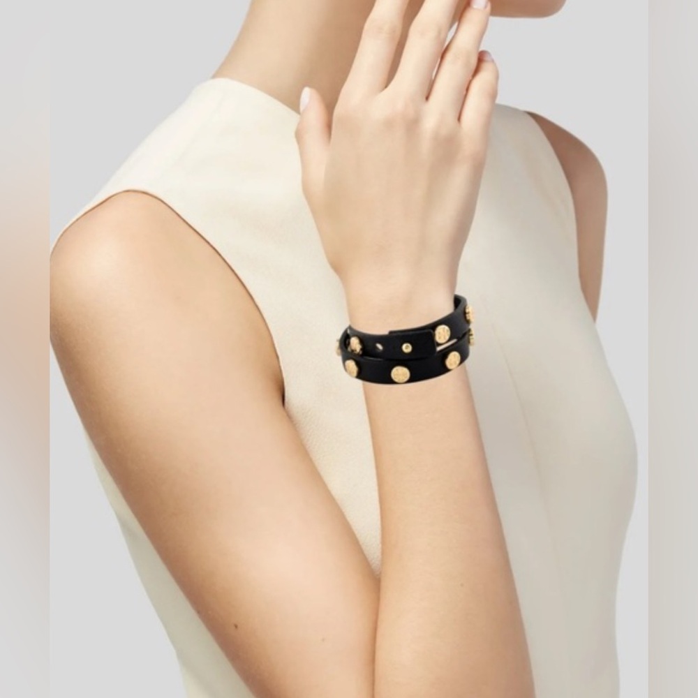 🛍️Tory Burch Black and Gold Double Wrap Bracelet